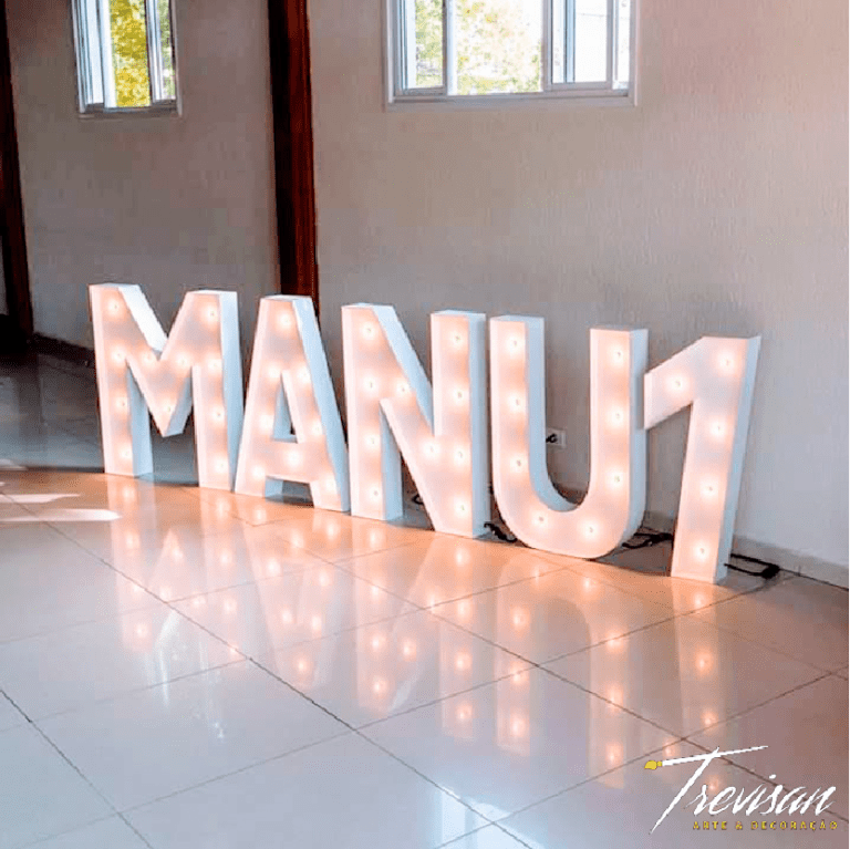 1 ano - Manuela